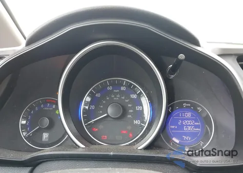 2015 Honda Fit Lx z USA, uszkodzony, nr VIN 3HGGK5H52FM740677